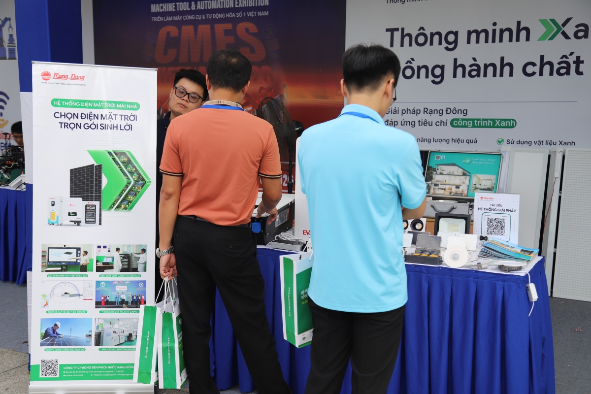 Khai mạc VCCA 2026: nhiều công nghệ chiến lược được chia sẻ khơi dậy tiềm năng kinh tế cho tỉnh Gia Lai Khai mạc VCCA 2026: nhiều công nghệ chiến lược được chia sẻ khơi dậy tiềm năng kinh tế cho tỉnh Gia Lai