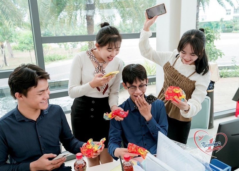 Hơn 5,4 triệu lượt tham gia "Xé ngay trúng liền" trong gần 3 tháng qua: Mỗi lần xé nhãn là một lần gửi gắm hy vọng