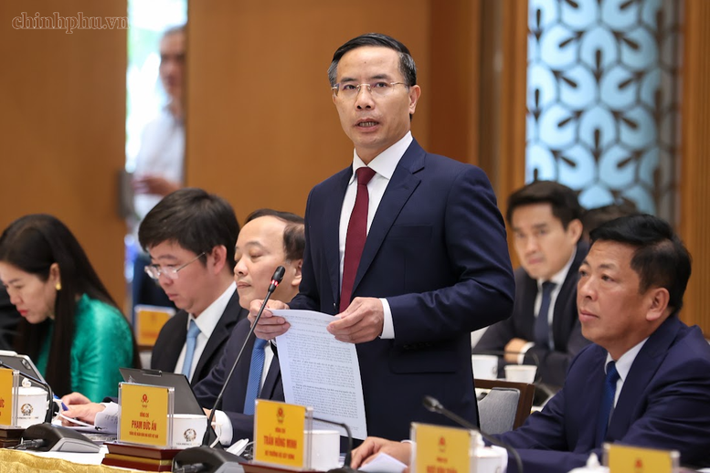 TỔNG THUẬT: Hội nghị Thường trực Chính phủ với cộng đồng doanh nghiệp TỔNG THUẬT: Hội nghị Thường trực Chính phủ với cộng đồng doanh nghiệp