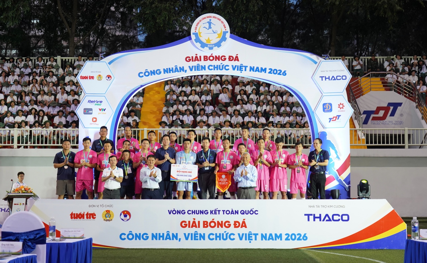 Đội bóng Công đoàn Petrovietnam đạt Huy chương Bạc tại Vòng chung kết Giải bóng đá công nhân, viên chức Việt Nam 2026 Đội bóng Công đoàn Petrovietnam đạt Huy chương Bạc tại Giải bóng đá công nhân, viên chức Việt Nam 2026