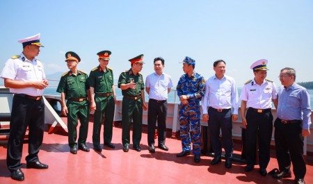 Lời giải cho bài toán tự chủ năng lượng quốc phòng