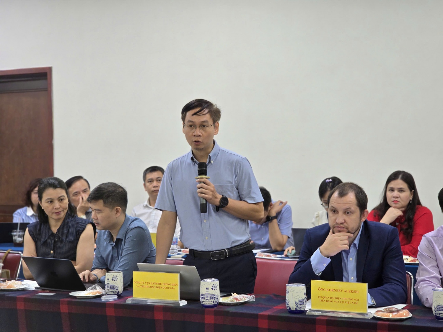 Phát triển thị trường điện: 