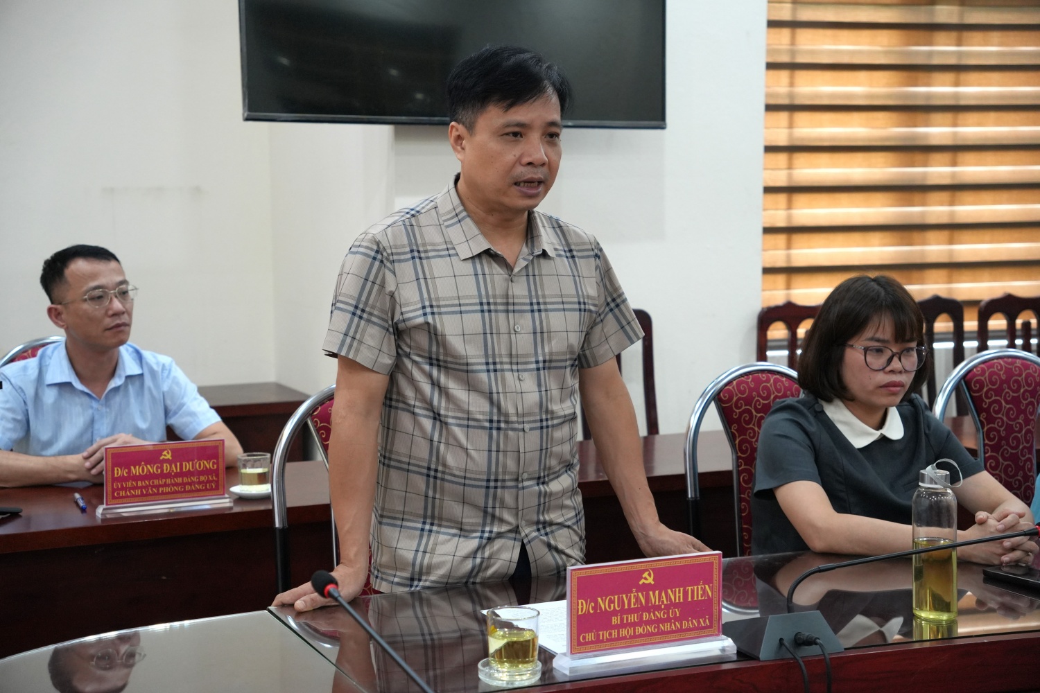 Petrovietnam thăm hỏi, động viên các hộ dân có hoàn cảnh đặc biệt tại xã Tân Long, Tuyên Quang Petrovietnam thăm hỏi, động viên các hộ dân có hoàn cảnh đặc biệt tại xã Tân Long, Tuyên Quang