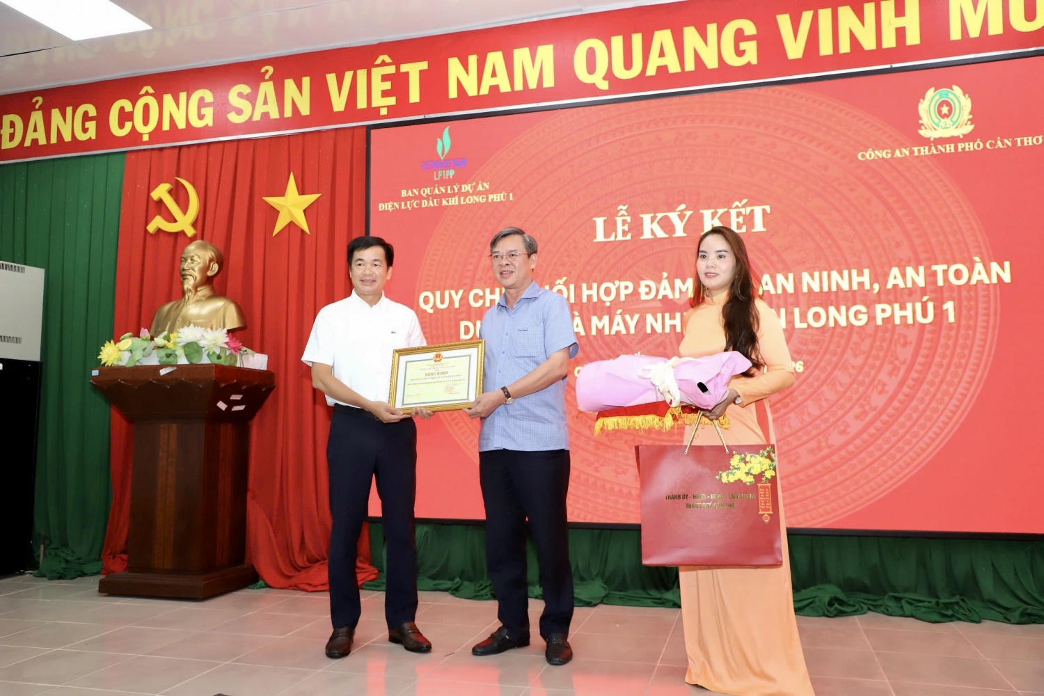 Ký kết bảo đảm an ninh, an toàn Nhà máy Nhiệt điện Long Phú 1 Ký kết bảo đảm an ninh, an toàn Nhà máy Nhiệt điện Long Phú 1
