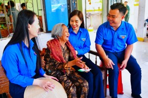 Tuổi trẻ BSR gửi trọn lòng biết ơn qua “Mâm cơm tri ân - Nụ cười của Mẹ”