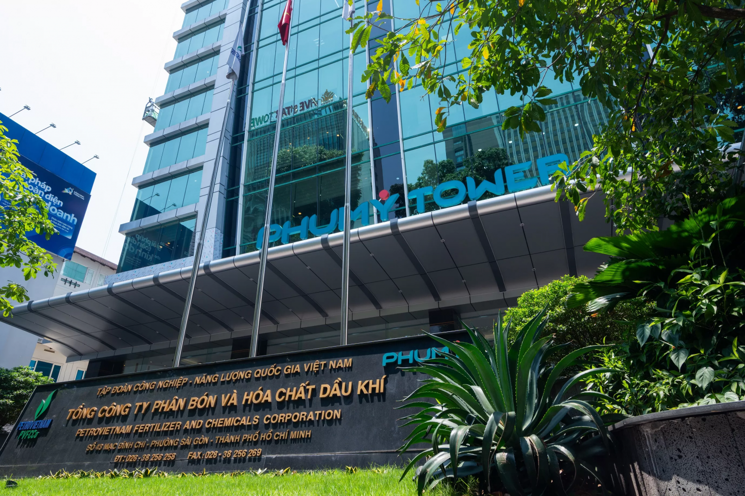 PVFCCo - Phu My (Stock code:DPM) to finalize shareholder record date for 15% cash dividend this month