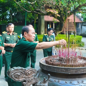 Petrovietnam dâng hương tưởng niệm các Vua Hùng: Tri ân cội nguồn, bồi đắp tinh thần yêu nước