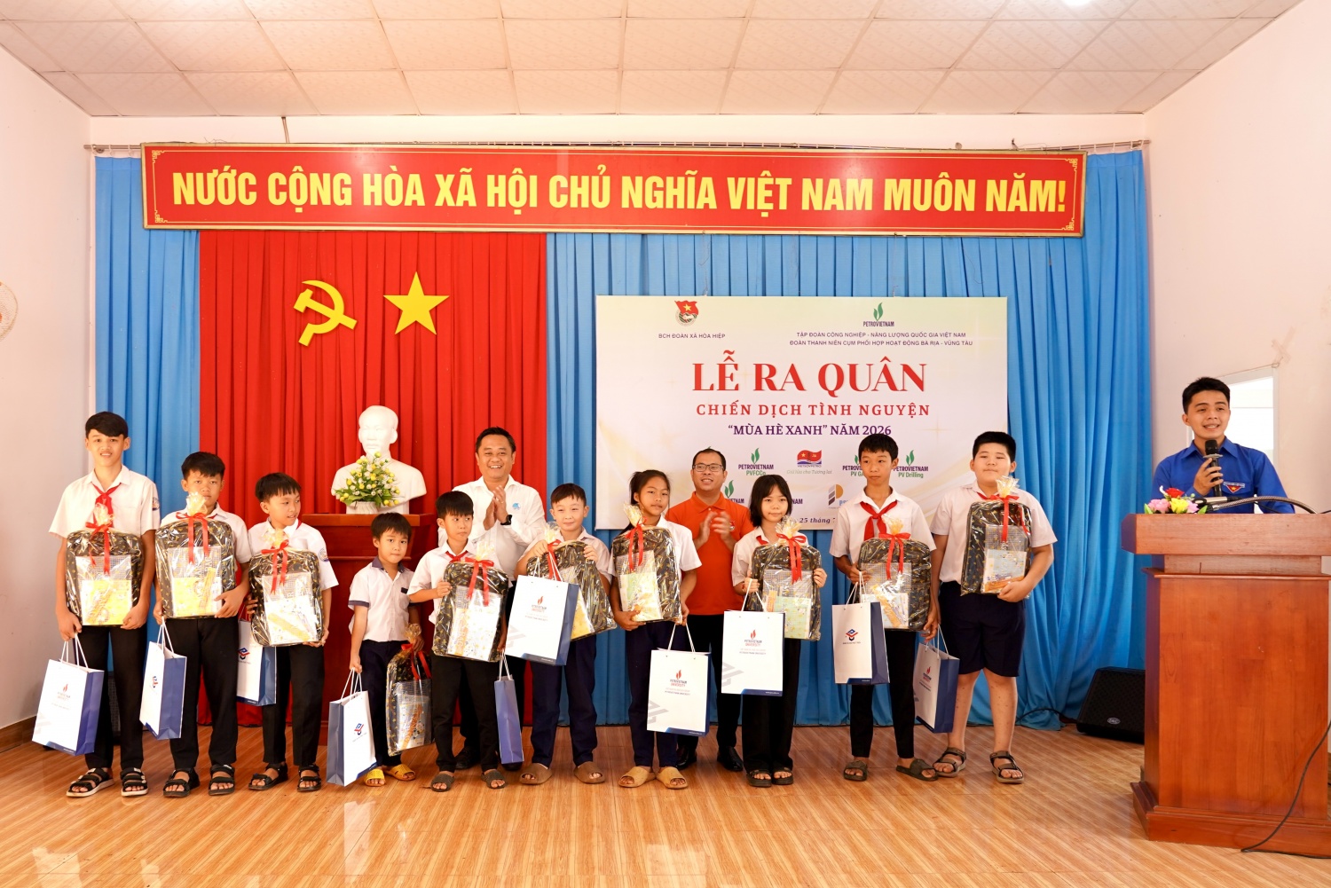 Đoàn Thanh niên Petrovietnam Cụm phối hợp hoạt động Bà Rịa - Vũng Tàu tổ chức ra quân Chiến dịch Mùa hè xanh năm 2026 Đoàn Thanh niên Petrovietnam Cụm phối hợp hoạt động Bà Rịa - Vũng Tàu tổ chức ra quân Chiến dịch Mùa hè xanh năm 2026