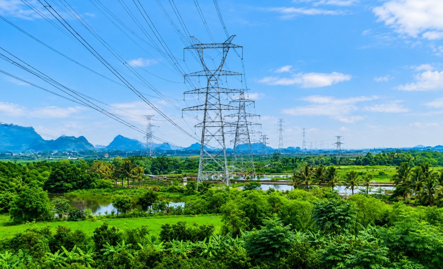 Hoàn thành đóng điện toàn tuyến Đường dây 500/220kV Nho Quan - Phủ Lý - Thường Tín