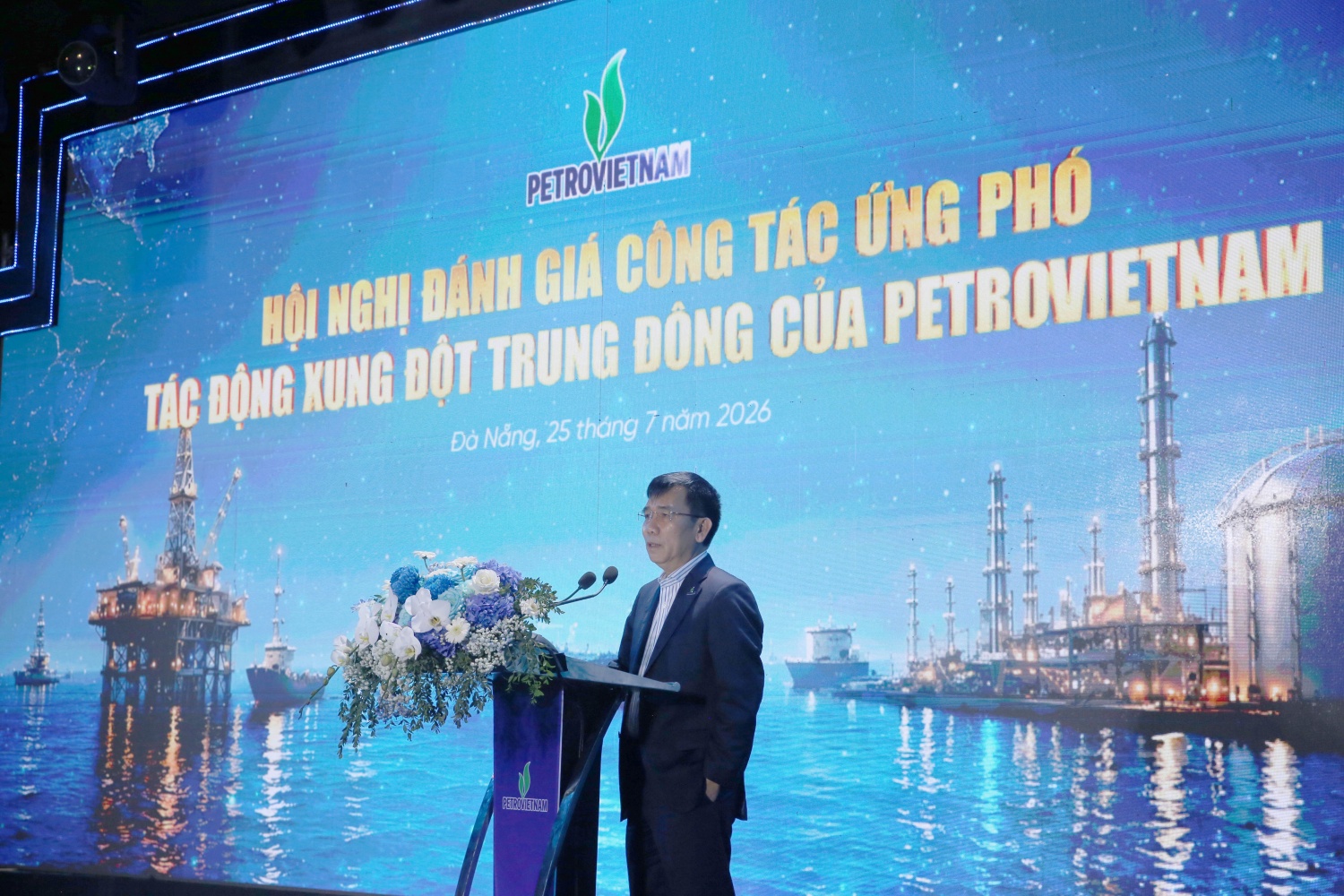 Nhìn lại những giải pháp ứng phó của Petrovietnam trước biến động Trung Đông