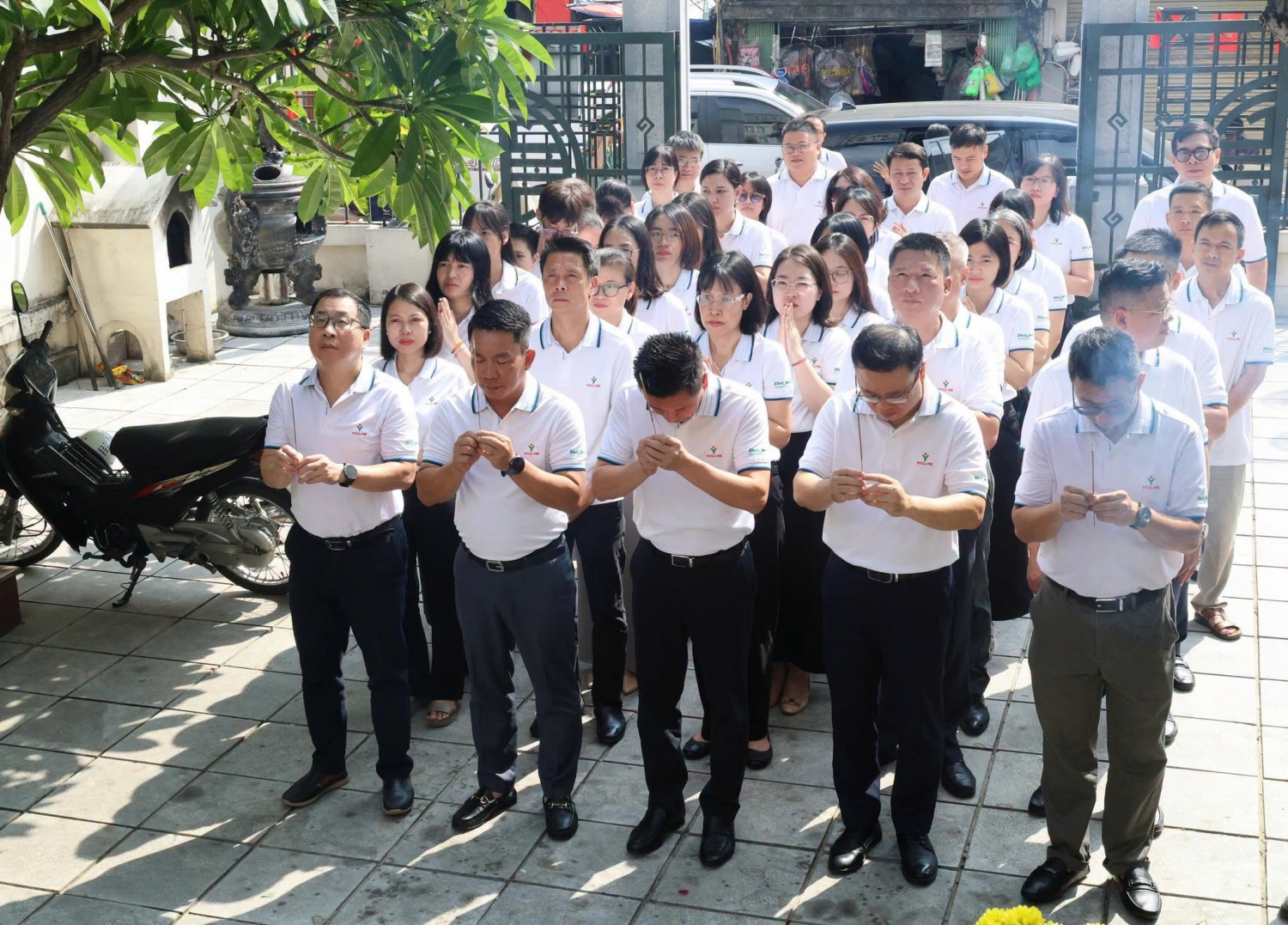 PVFCCo - Phú Mỹ lan tỏa đạo lý “Uống nước nhớ nguồn” nhân kỷ niệm Ngày Thương binh - Liệt sĩ