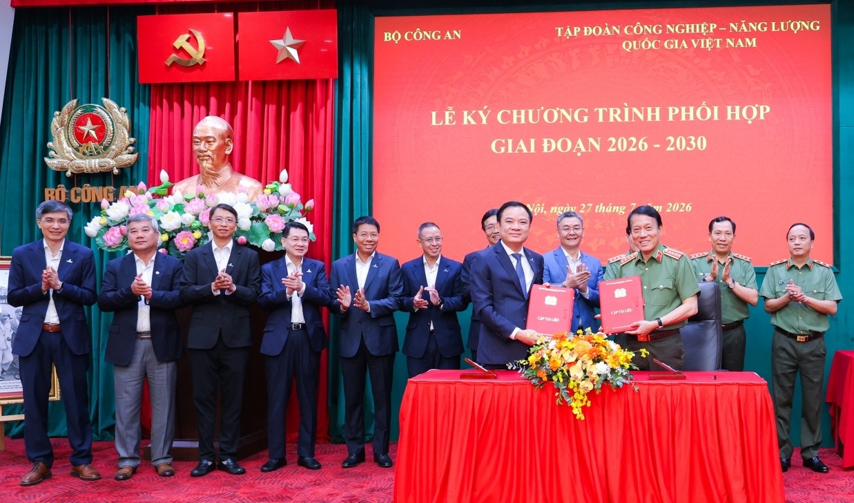 Bộ Công an và Petrovietnam phối hợp bảo đảm an ninh, an toàn, phát triển công nghiệp - năng lượng