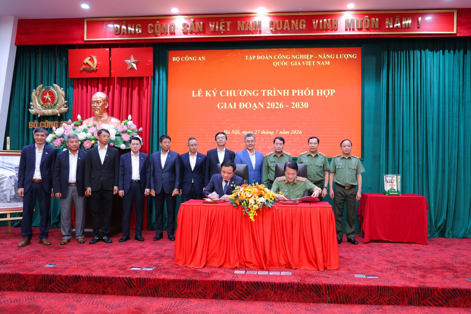 Bộ Công an và Petrovietnam phối hợp bảo đảm an ninh, an toàn, phát triển công nghiệp - năng lượng