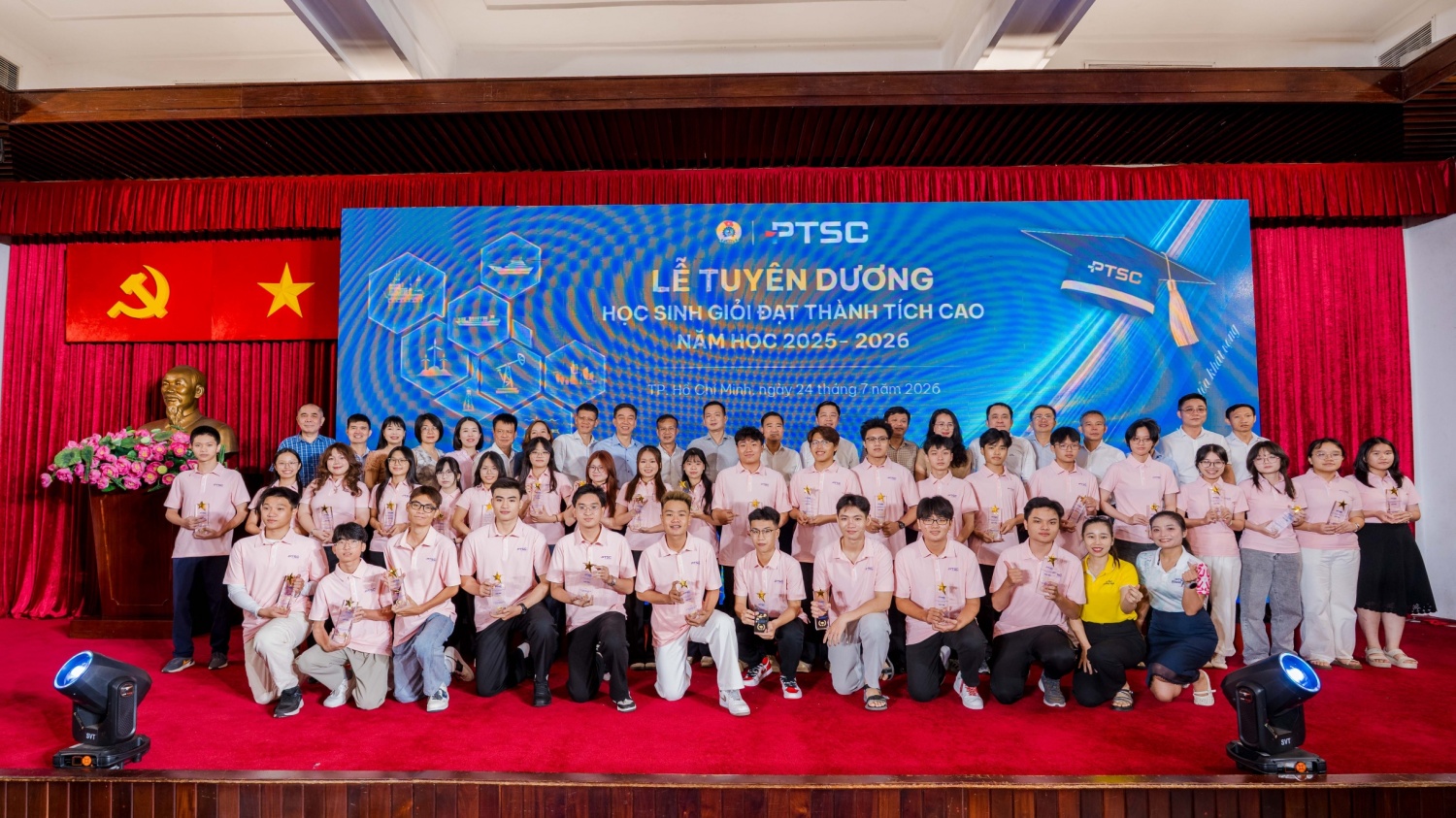 Hành trình 12 năm bền bỉ vun đắp những Mầm xanh PTSC hôm nay - Tương lai PTSC, Petrovietnam và đất nước ngày mai.
