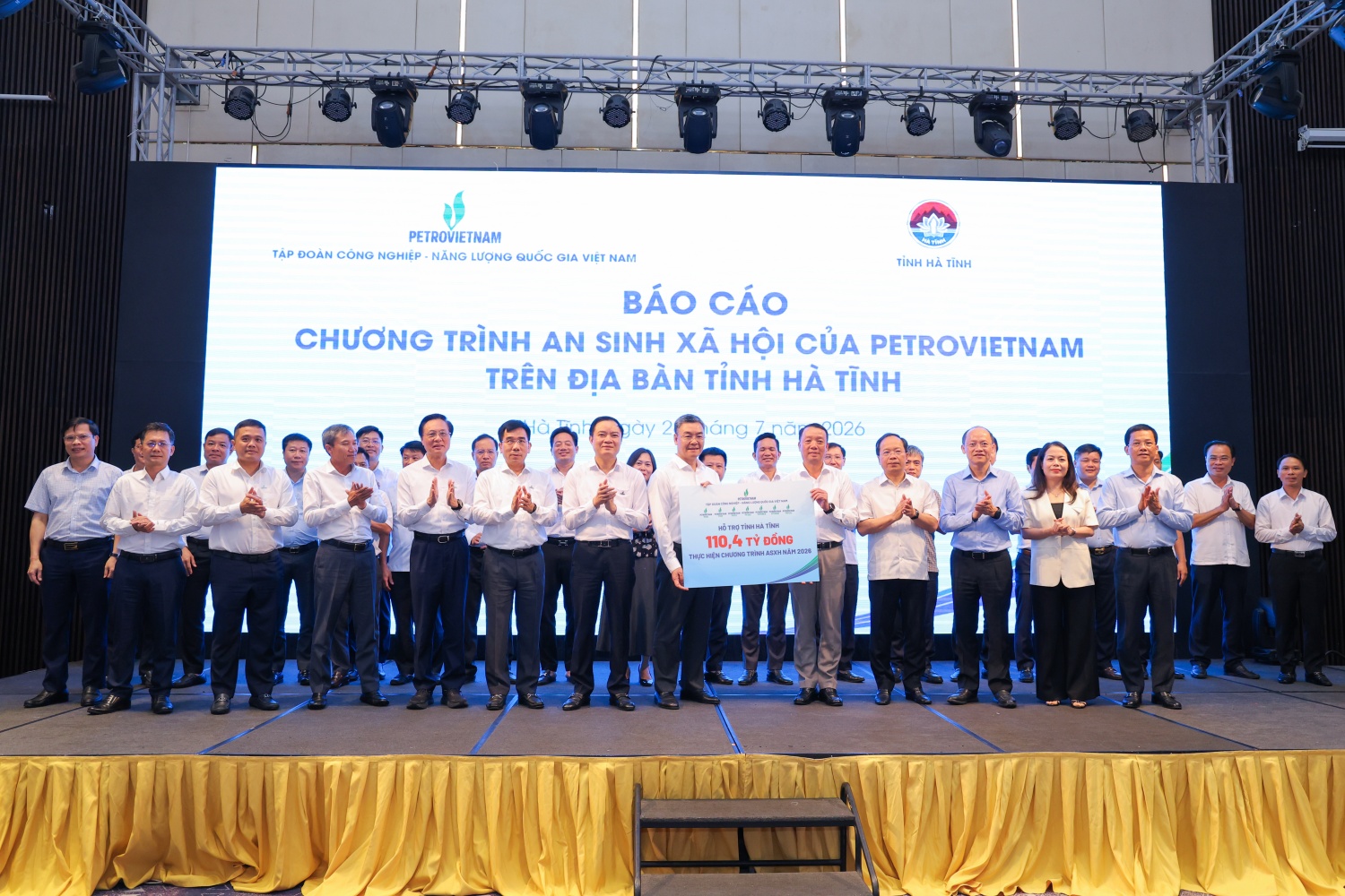 Petrovietnam - Hà Tĩnh mở rộng không gian tăng trưởng với trung tâm công nghiệp - năng lượng