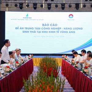 [VIDEO] Petrovietnam và Hà Tĩnh thúc đẩy hợp tác, phát triển cực tăng trưởng năng lượng mới tại Vũng Áng
