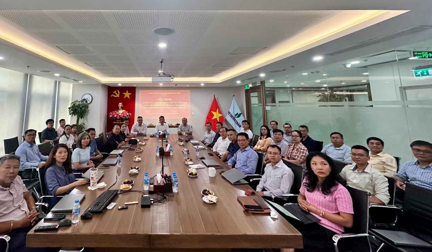 Petrovietnam: Gần 2.400 đảng viên tham gia học tập, quán triệt triển khai Nghị quyết Hội nghị Trung ương 3