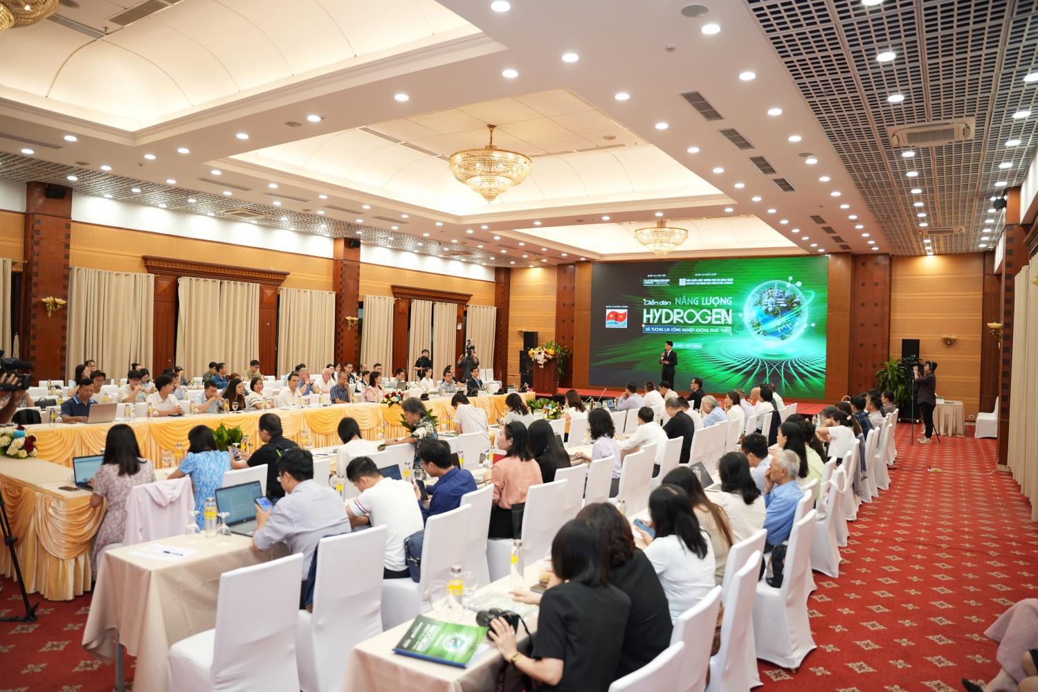 Hydro trắng: Tiềm năng trong hành trình chuyển dịch năng lượng của Việt Nam Hydro trắng: Tiềm năng trong hành trình chuyển dịch năng lượng của Việt Nam