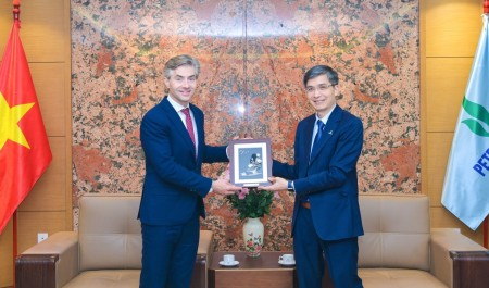 Phó Tổng Giám đốc Petrovietnam Vũ Đào Minh tiếp Bộ trưởng Bộ Ngoại giao Lithuania