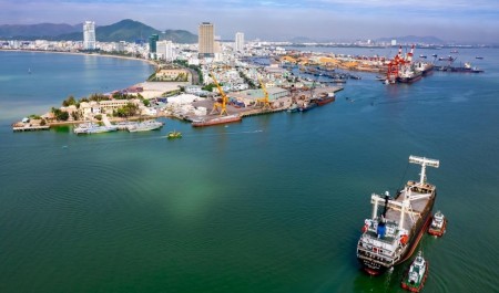 Kỳ 4: Làm chủ công nghệ để làm chủ biển