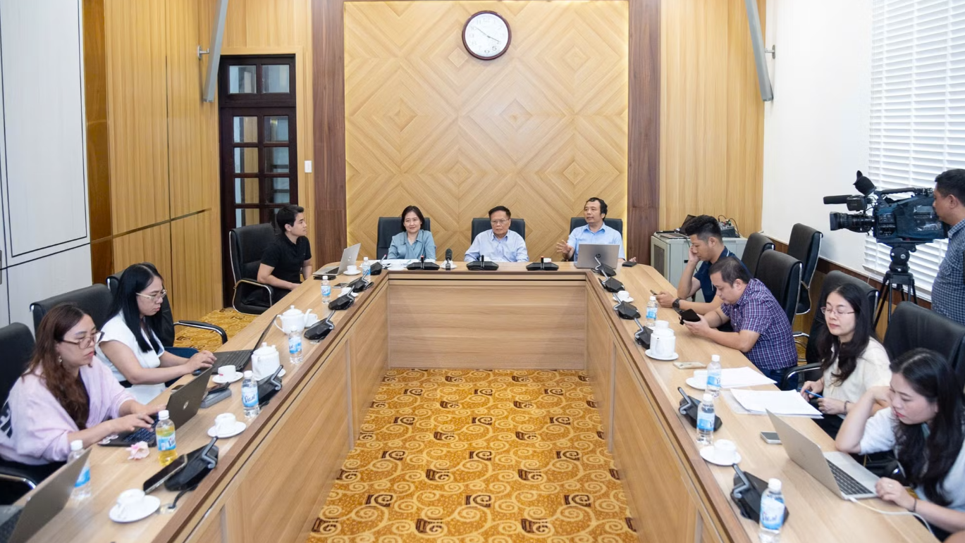 Trao quyền thực chất để doanh nghiệp nhà nước dẫn dắt tăng trưởng Trao quyền thực chất để doanh nghiệp nhà nước dẫn dắt tăng trưởng