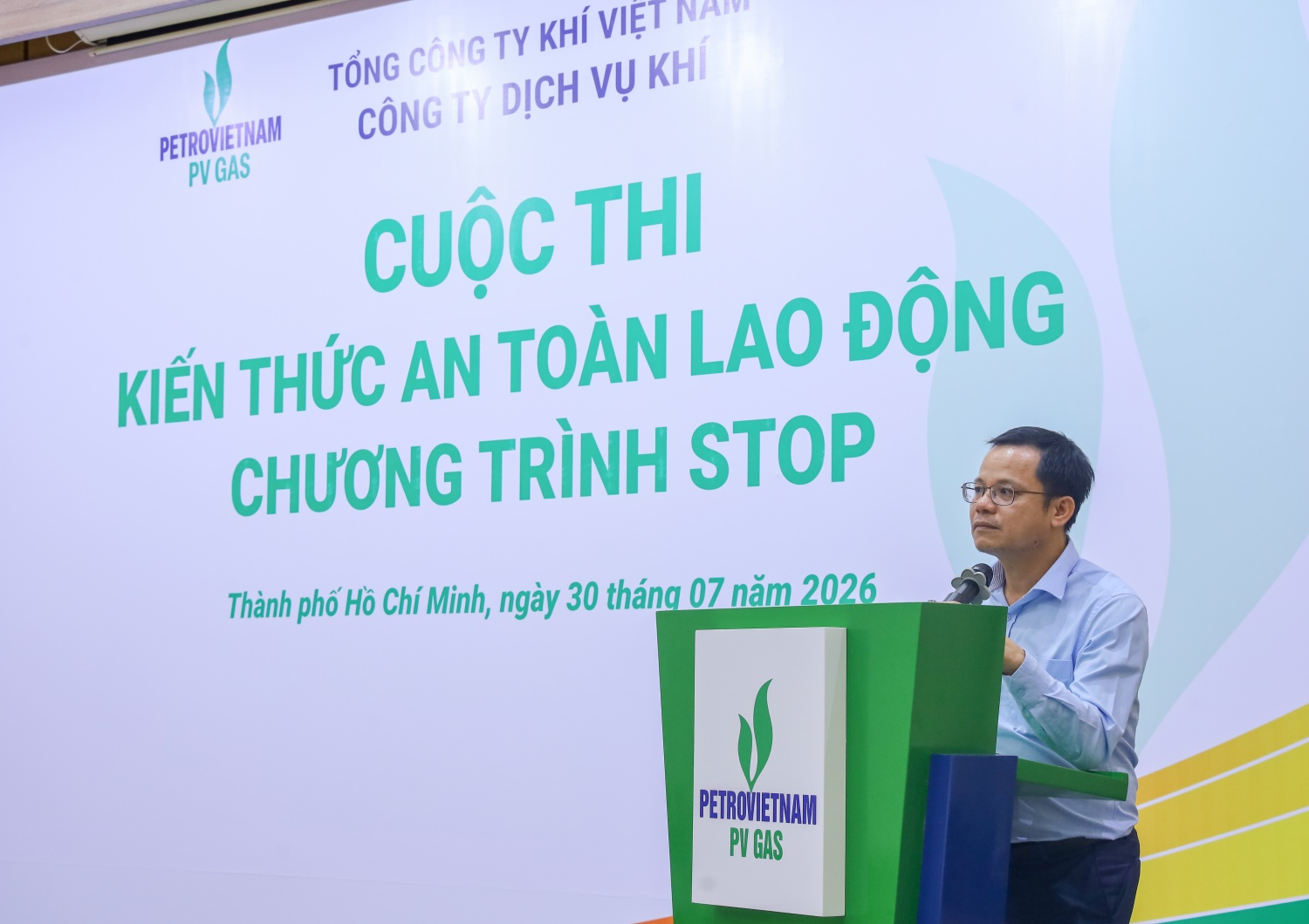 Ông Đỗ Thành Trung - Phó Giám đốc, Chủ tịch Công đoàn Công ty phát biểu khai mạc tại Cuộc thi