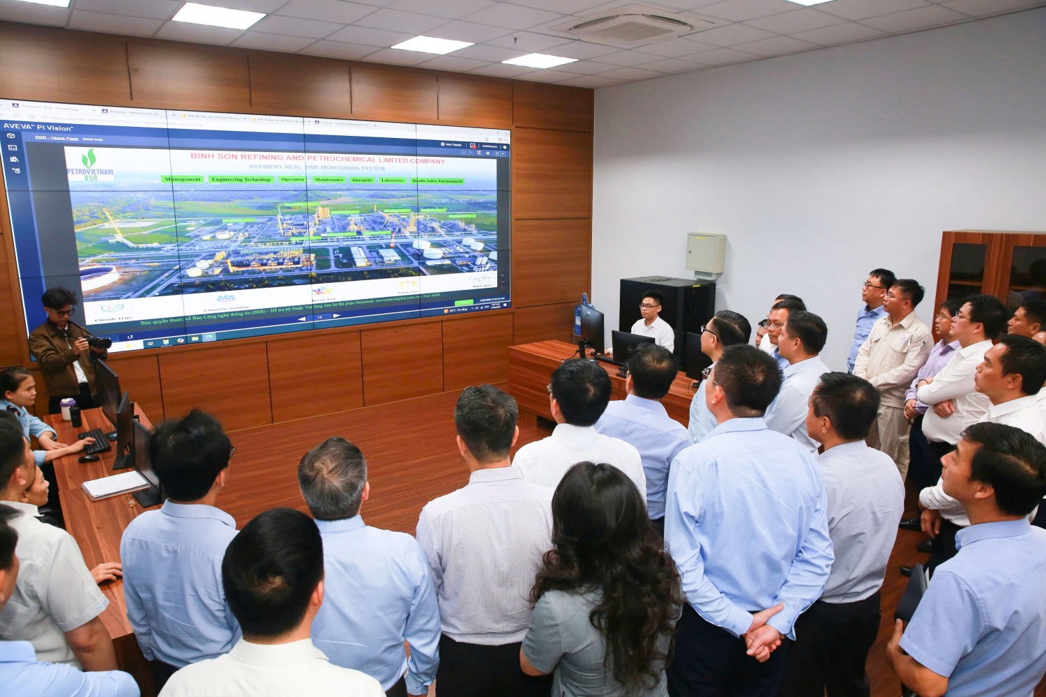 BSR tăng tốc hiện thực hóa chiến lược khoa học công nghệ, đổi mới sáng tạo và chuyển đổi số BSR tăng tốc hiện thực hóa chiến lược khoa học công nghệ, đổi mới sáng tạo và chuyển đổi số