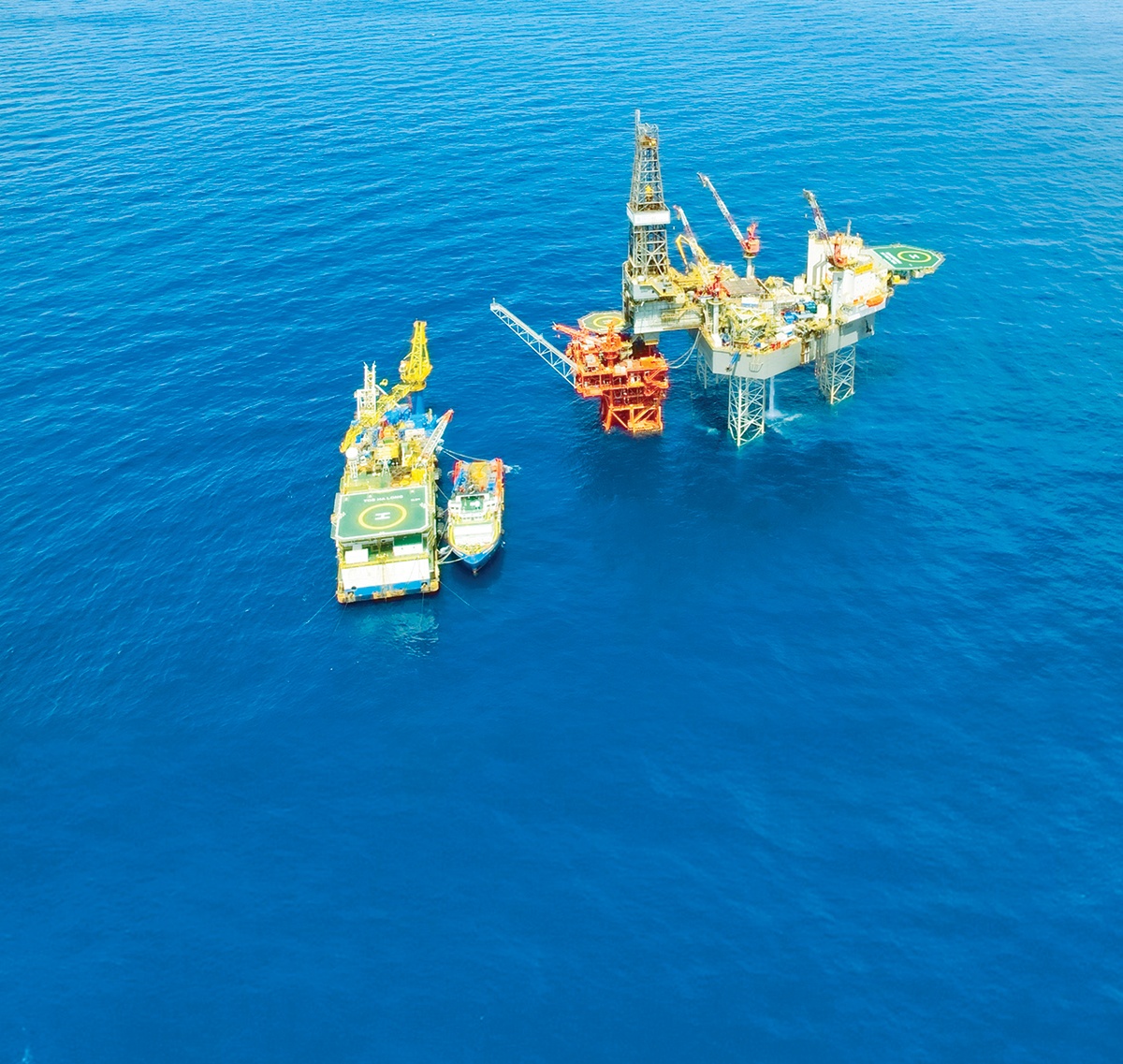 Mở không gian phát triển mới cho Petrovietnam Mở không gian phát triển mới cho Petrovietnam