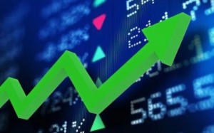 Tin nhanh chứng khoán ngày 3/8: Cổ phiếu trụ dẫn dắt, VN Index bật tăng hơn 27 điểm