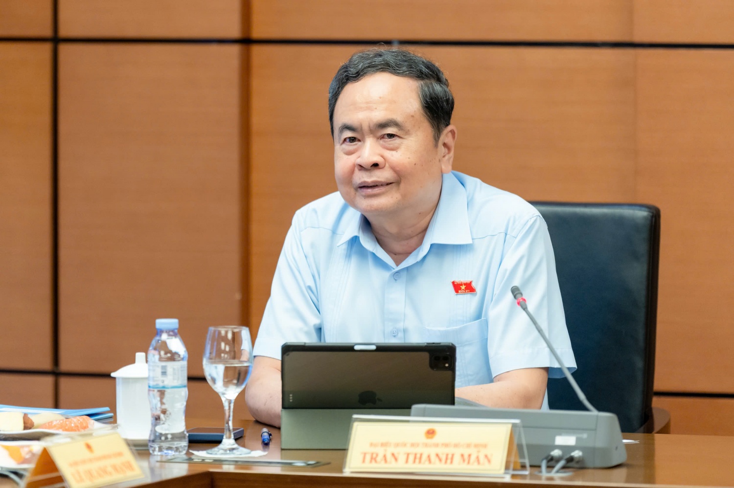 Cắt giảm điều kiện kinh doanh phải thực chất, không để phát sinh “giấy phép con”