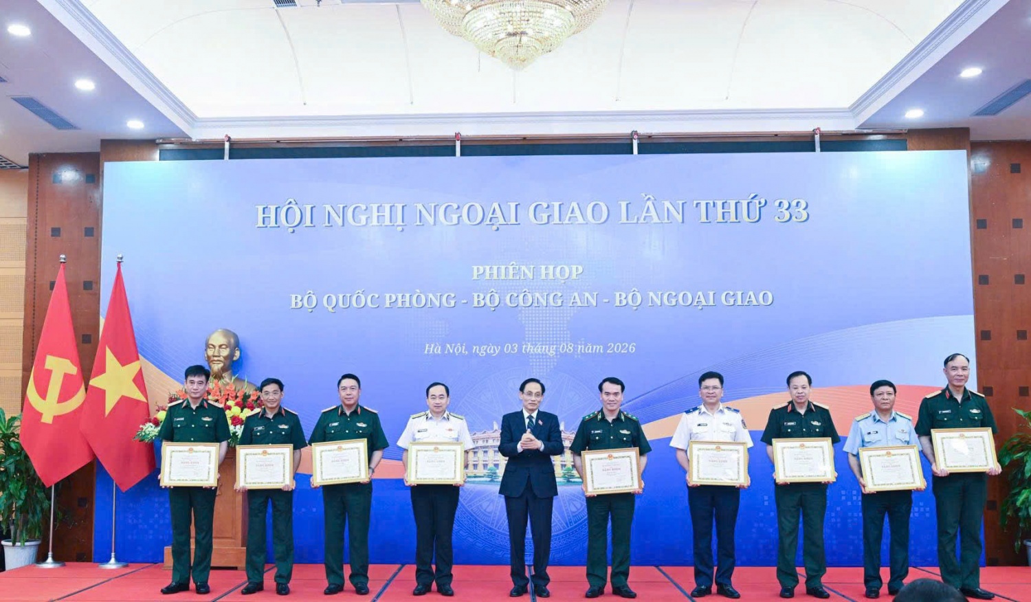Bộ Quốc phòng, Bộ Công an và Bộ Ngoại giao tăng cường phối hợp trong giai đoạn mới Bộ Quốc phòng, Bộ Công an và Bộ Ngoại giao tăng cường phối hợp trong giai đoạn mới
