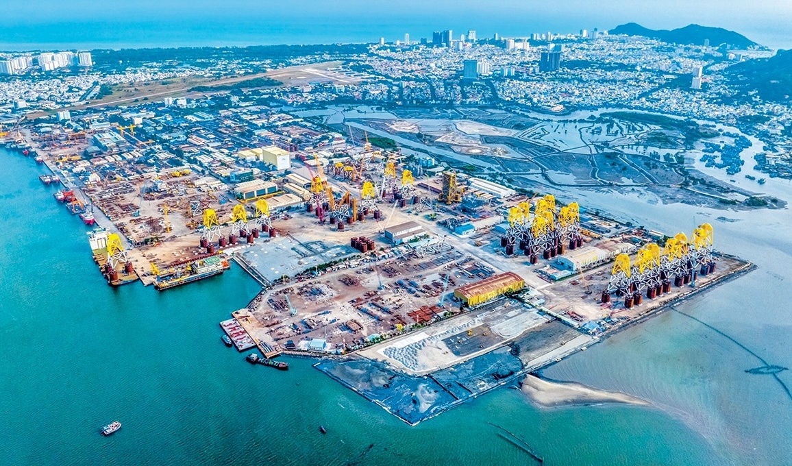 Phát triển Trung tâm công nghiệp - dịch vụ năng lượng tái tạo: Một hướng đi cấp thiết
