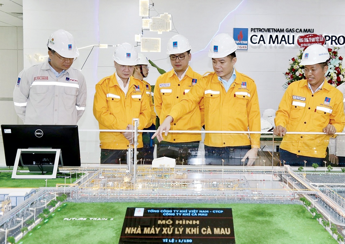 Động lực tăng trưởng mới của cụm Khí - Điện - Đạm Cà Mau Động lực tăng trưởng mới của cụm Khí - Điện - Đạm Cà Mau