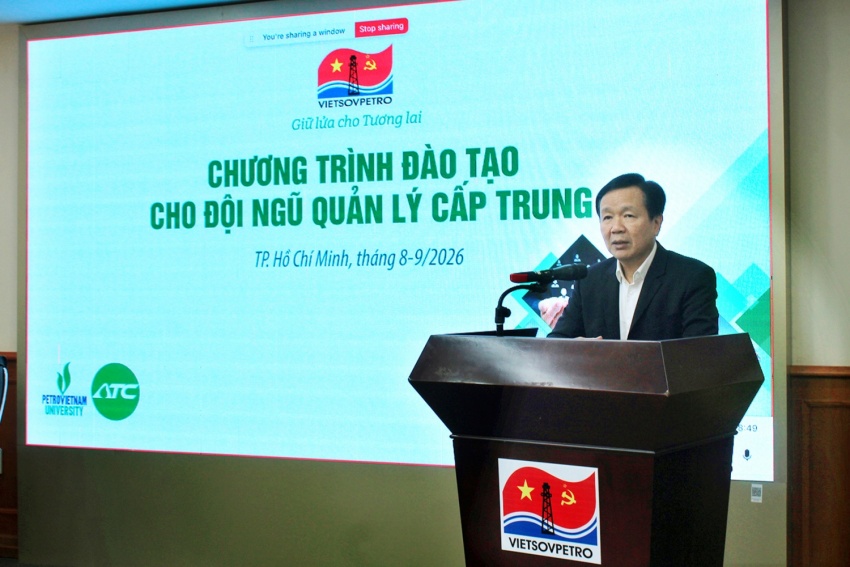 Vietsovpetro khởi động chương trình Đào tạo Nâng cao Năng lực Quản lý Cấp trung: Đột phá Tư duy Quản trị Hiện đại và Tinh gọn Vietsovpetro khởi động chương trình đào tạo nâng cao năng lực cho đội ngũ cán bộ quản lý cấp trung