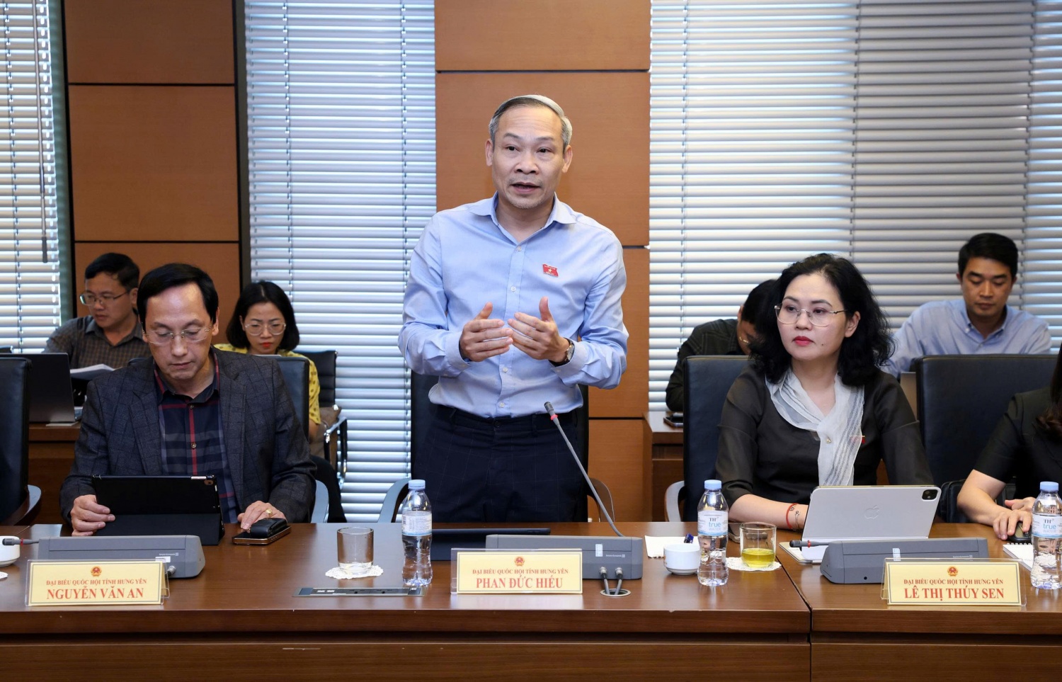 ĐBQH Phan Đức Hiếu: Cần tận dụng tối đa nguồn lực, hạ tầng dầu khí cho phát triển năng lượng mới