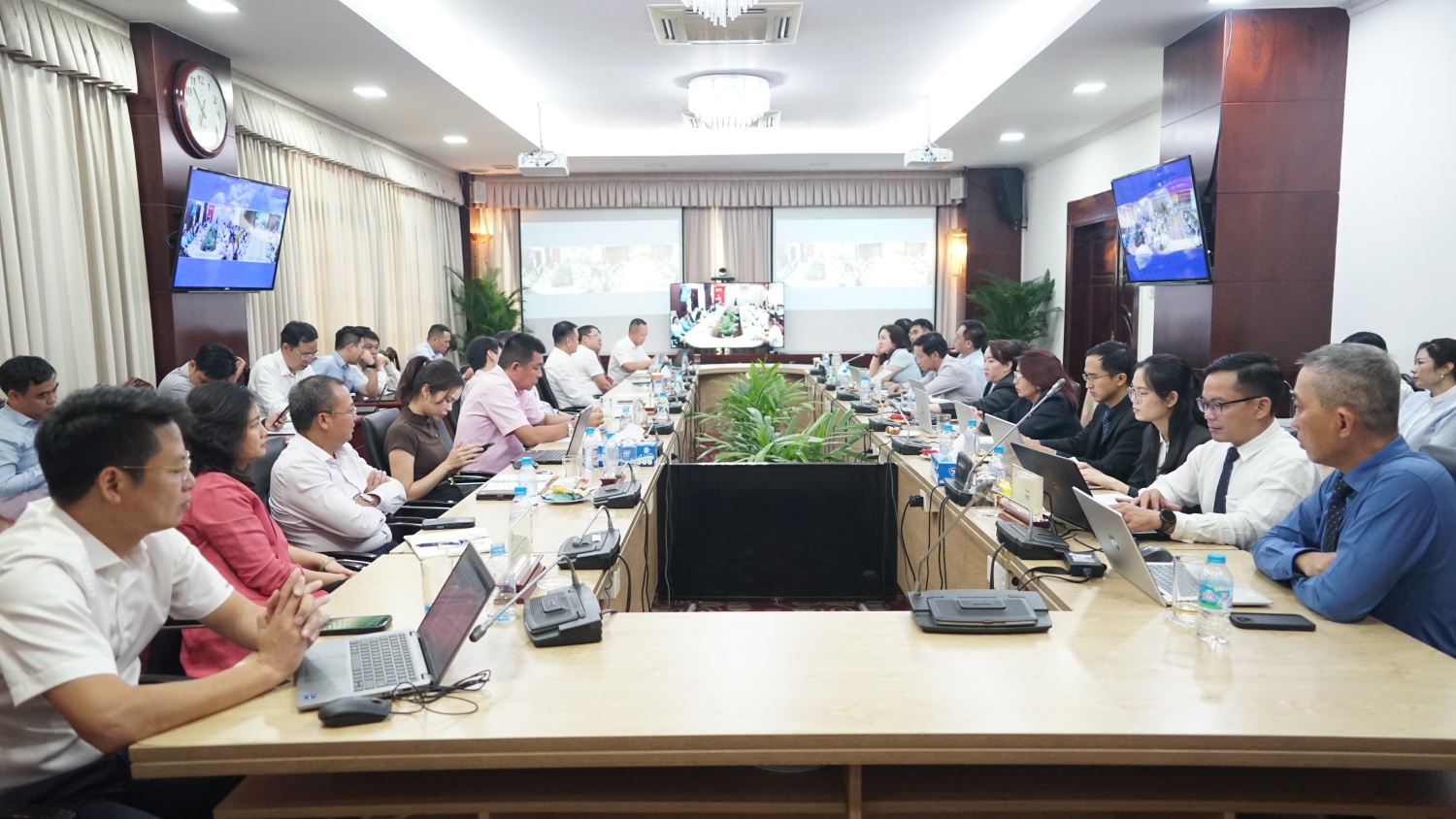 Petrovietnam tổ chức Hội thảo lấy ý kiến hoàn thiện Chiến lược nâng tầm văn hóa và quản trị thương hiệu