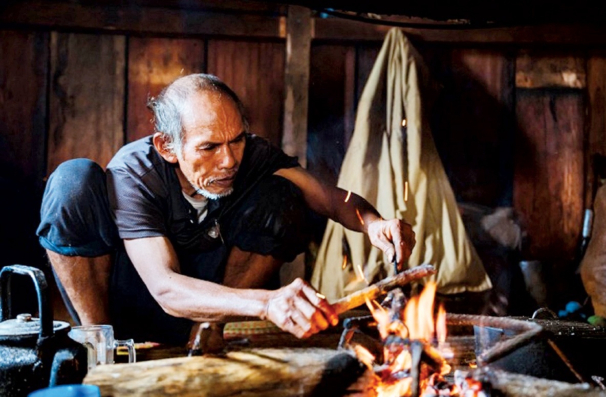 Chông chênh "mắt lửa"