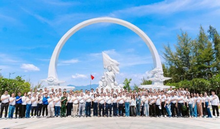 BSR và hành trình theo dấu chân hùng thiêng tại các địa chỉ đỏ