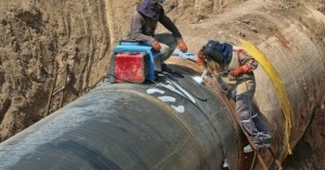 Iraq và Syria thúc đẩy khôi phục đường ống dẫn dầu tránh eo biển Hormuz