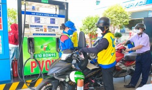 Để doanh nghiệp quyết định giá xăng dầu: Bước đi hướng tới thị trường ổn định và cạnh tranh