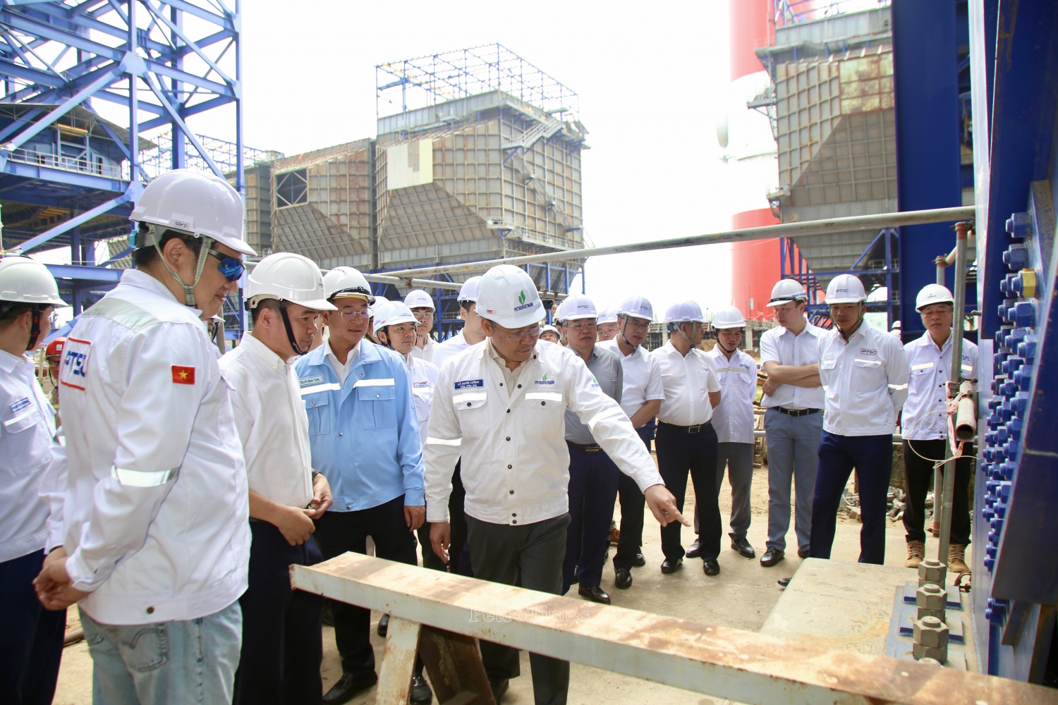Quyết tâm đưa Dự án NMNĐ Long Phú 1 về đích đúng tiến độ