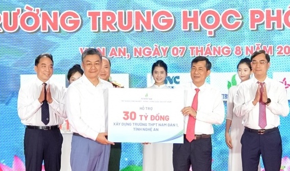 Petrovietnam chung tay cùng Nghệ An xây dựng Trường THPT Nam Đàn 1