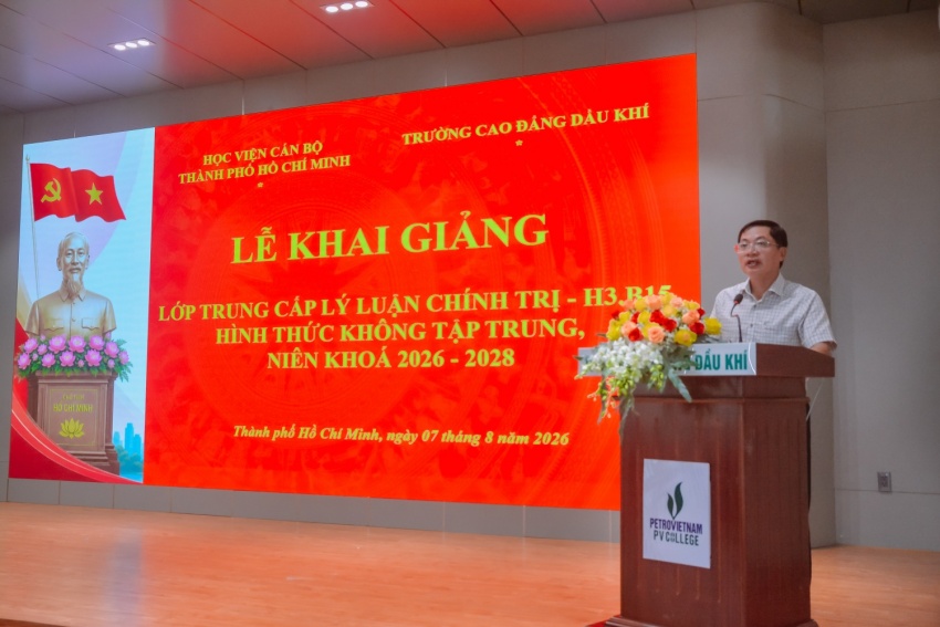 Khai giảng lớp Trung cấp Lý luận chính trị H3.B15 (2026 - 2028), hệ không tập trung PVCollege khai giảng lớp Trung cấp Lý luận chính trị khóa 2026-2028
