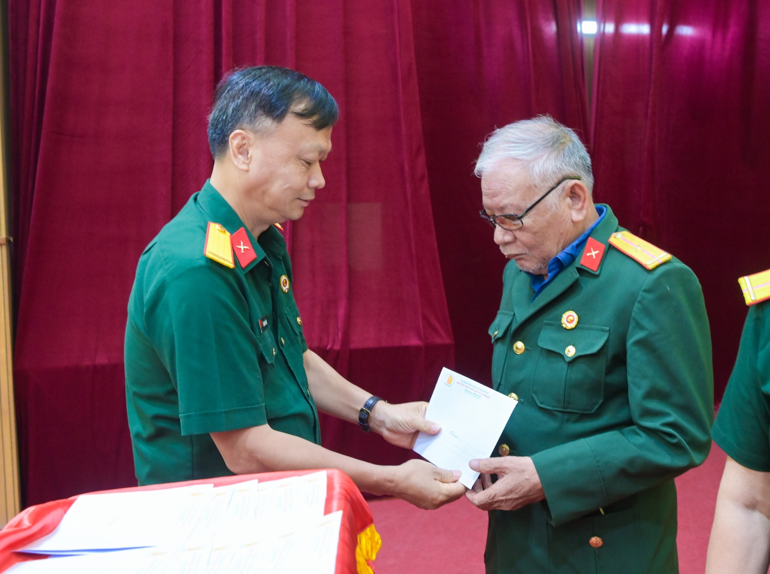 Petrovietnam lan tỏa nghĩa tình, sẻ chia với nạn nhân chất độc da cam Petrovietnam lan tỏa nghĩa tình, sẻ chia với nạn nhân chất độc da cam