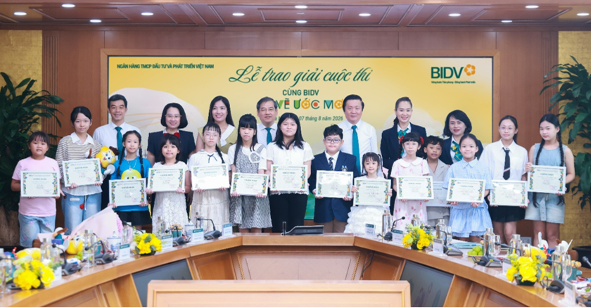 Vẽ ước mơ, 21 họa sĩ nhí được BIDV vinh danh