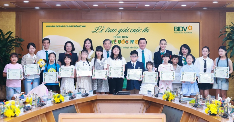 Vẽ ước mơ, 21 họa sĩ nhí được BIDV vinh danh