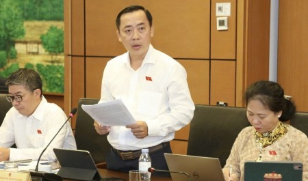 ĐBQH Đào Chí Nghĩa: Tiếp tục hoàn thiện các quy định về chuyển tiếp, bảo đảm tính liên tục của các dự án dầu khí