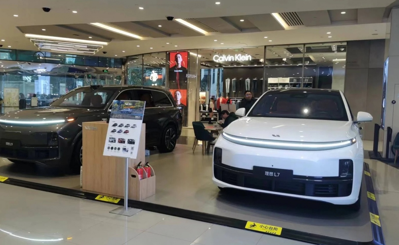 Thị trường xe điện tuần qua: Giá xe thuần điện toàn cầu lần đầu rẻ hơn xe hybrid
