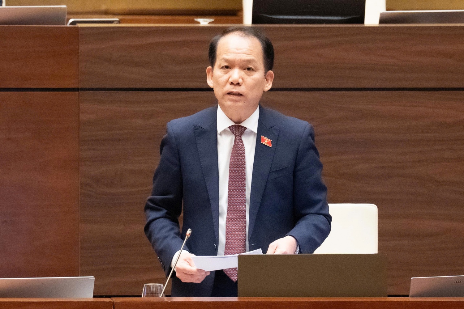 Đại biểu Quốc hội đề nghị làm rõ căn cứ bồi thường của Nhà nước trong quản lý thuế Đại biểu Quốc hội đề nghị làm rõ căn cứ bồi thường của Nhà nước trong quản lý thuế