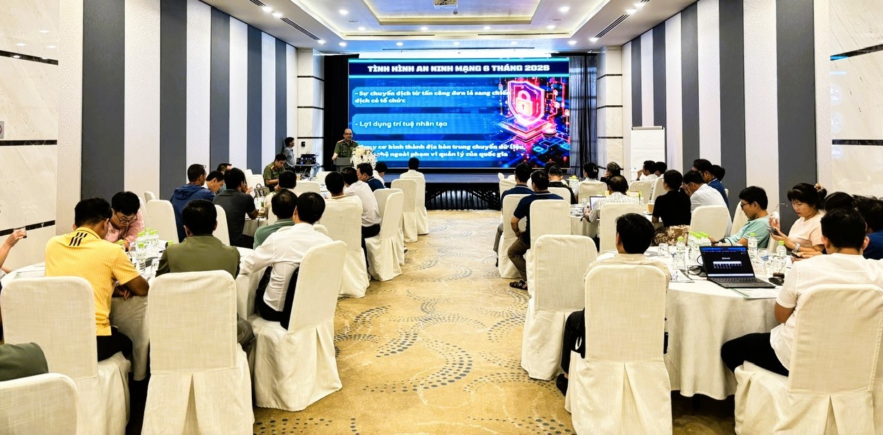 Quang cảnh buổi tập huấn Quang cảnh buổi tập huấn